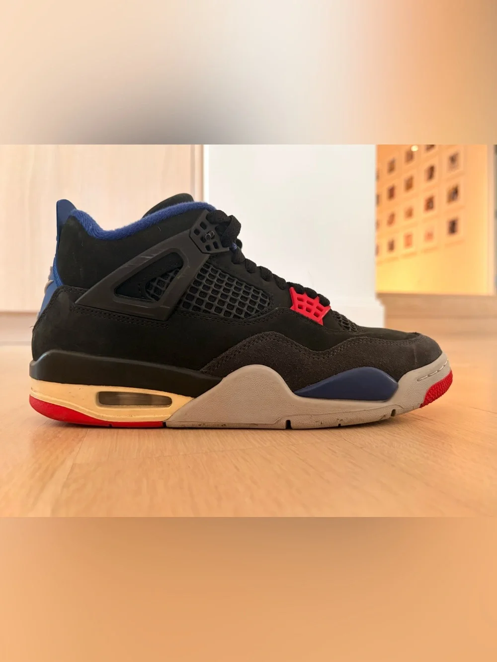 Jordan 4 Rare Air Retro Sneakers